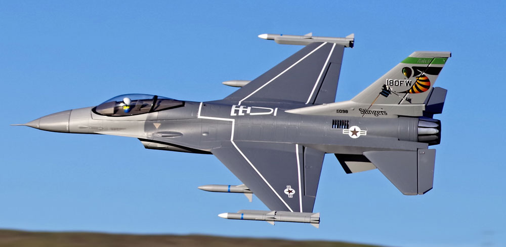 1/7 Jet 70mm EDF F-16C (v2) PNP kit - Beez2B